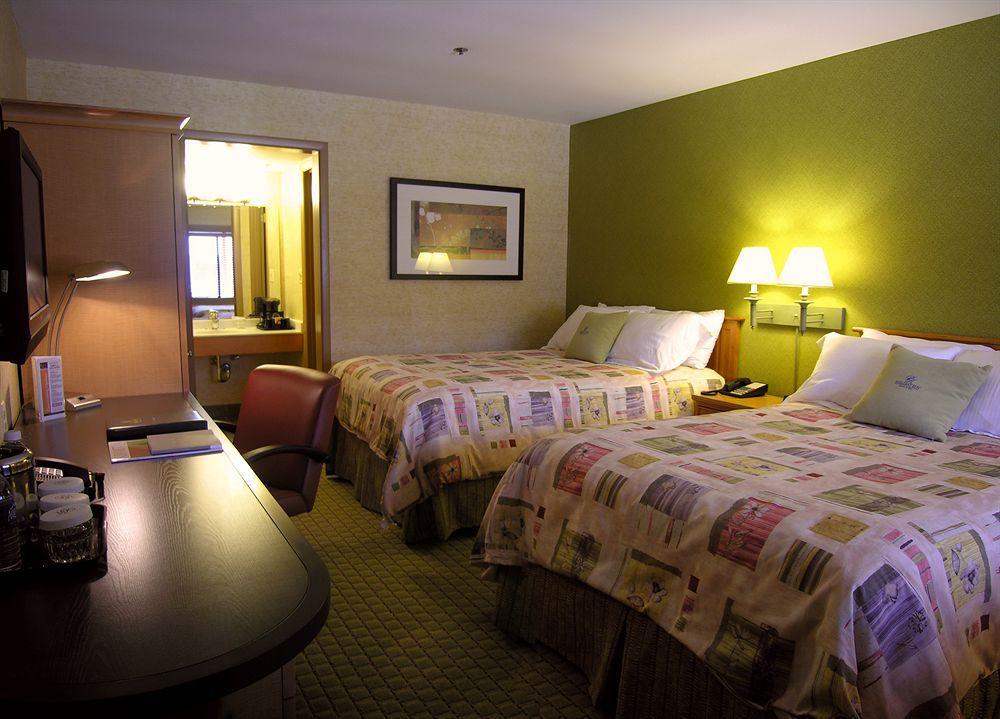 Pheasant Run Resort Saint Charles Eksteriør billede